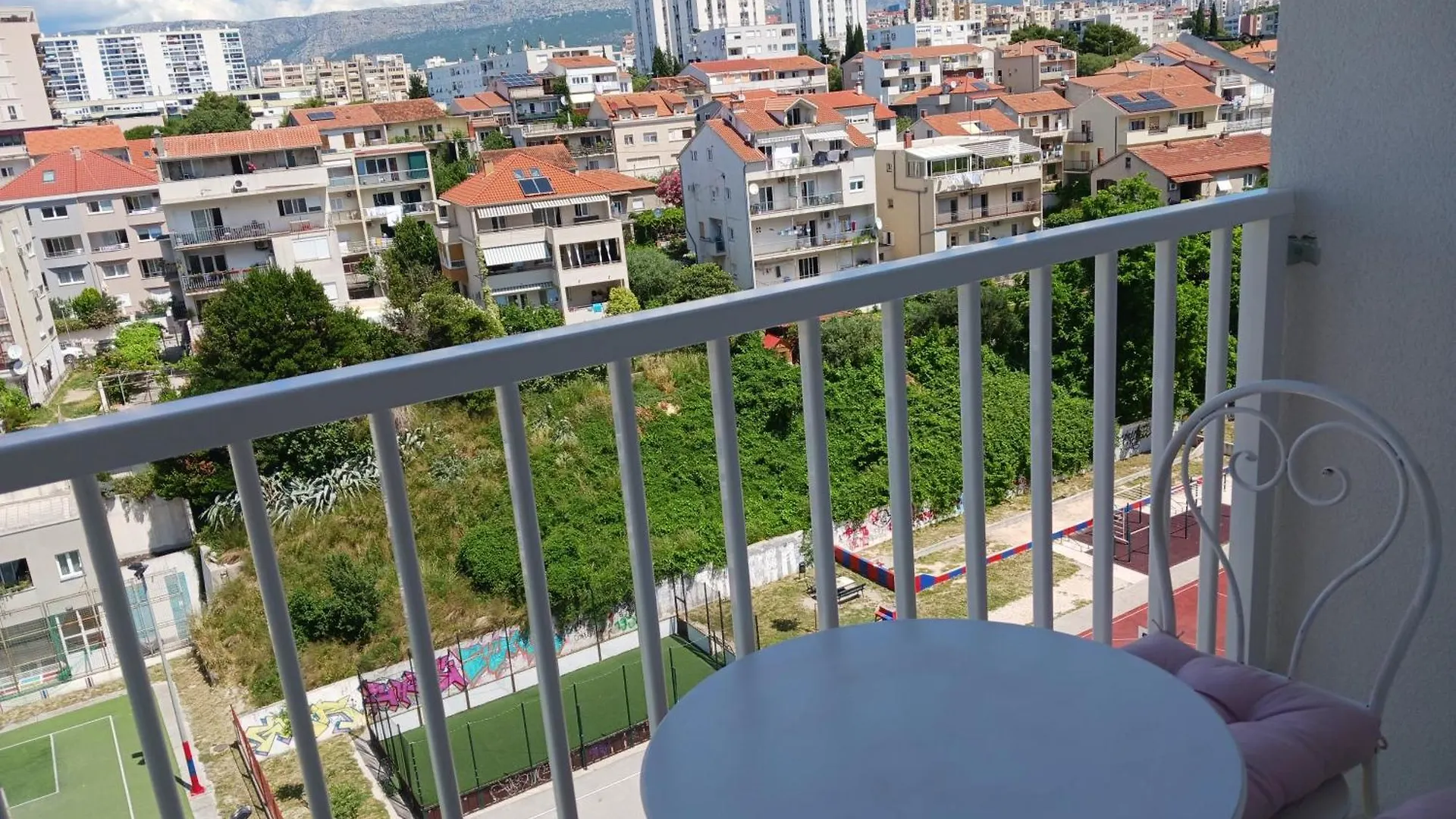 Apartment Magical View Split